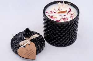 Wysoka orchidea konwalia morela 1.1.jpg